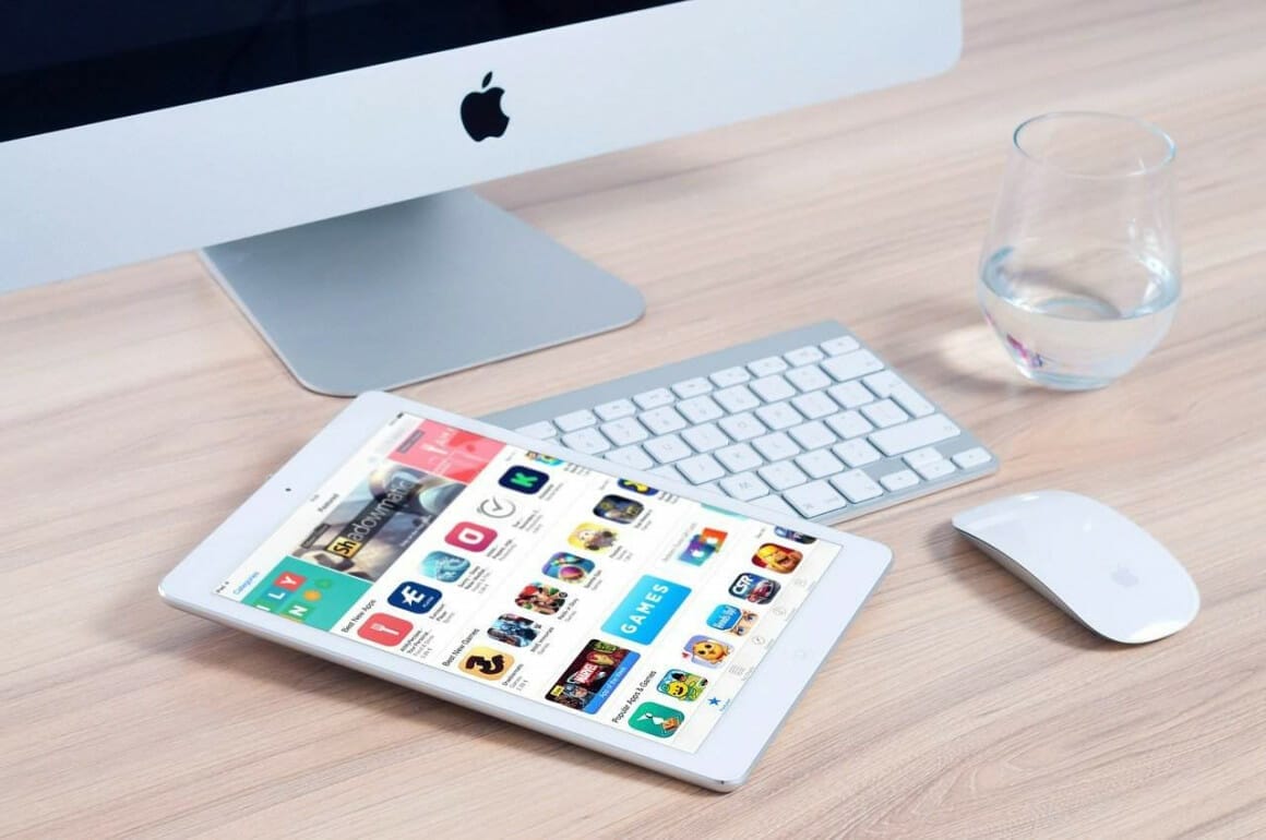 imac, apple, mockup, Test a Tablet in a Retail Store before buying