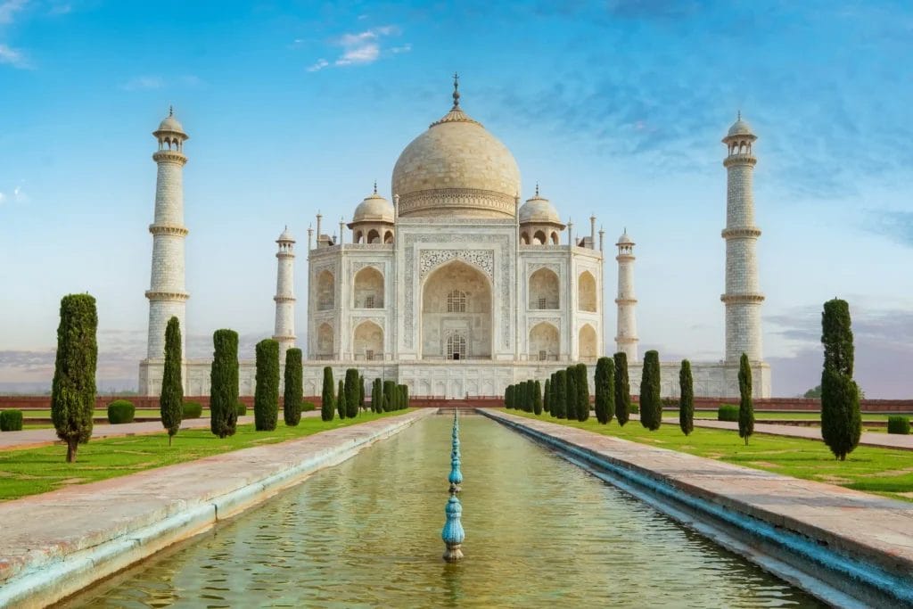 Taj Mahal India getty images ZjUaMF9VNDs unsplash